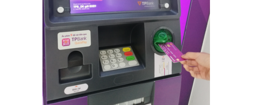 Ngân hàng tăng tính bảo mật cho thẻ ATM