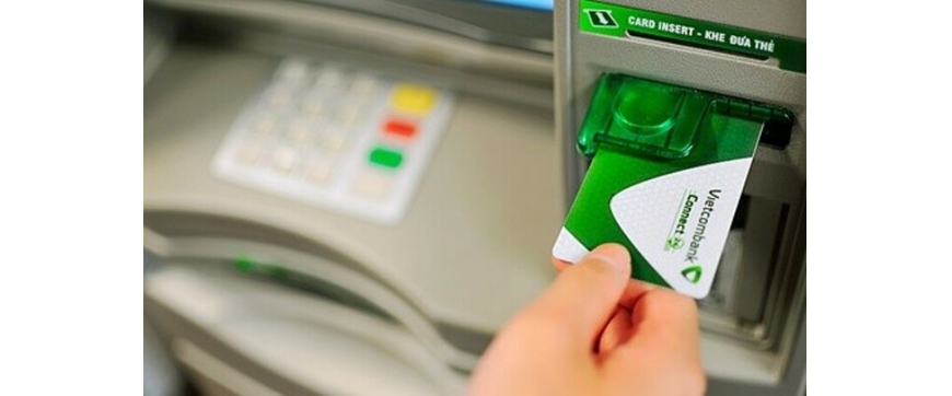 Vietcombank miễn phí đổi thẻ từ sang thẻ chip